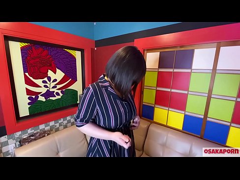 ❤️ Cutie Japanese nwere nnukwu nnụnnụ tit na-eji ihe ụmụaka egwuri egwu na-enwe mmekọahụ na-emetọ onwe ya ma nwee orgasm. Ọ na-ekwu na N'ajụjụ ọnụ banyere ya iberibe ahụmahụ. Nnukwu nnụnnụ tit na ọtụ ntutu na-asụ ude nke ukwuu. Osakaporn ❤️❌ Ihe gba ọtọ ☑